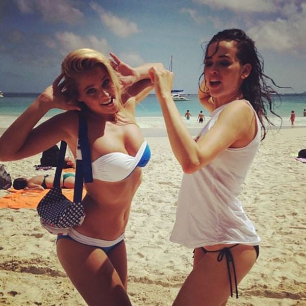 Beautiful Babes in Skimpy Bikinis