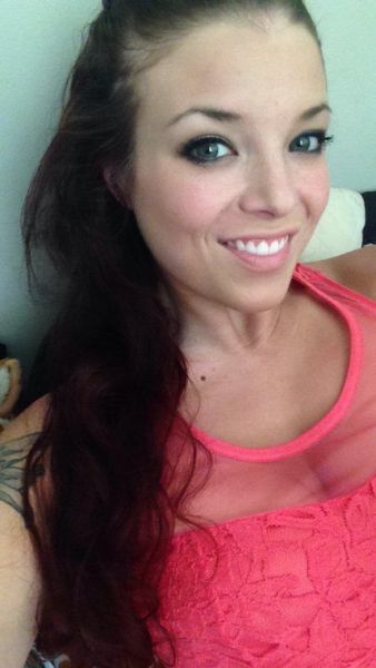 Girls Who Make Mesh Dress Look Amazing