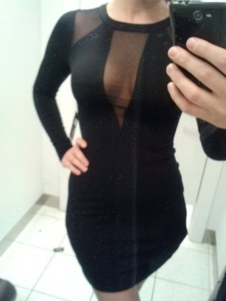 Girls Who Make Mesh Dress Look Amazing