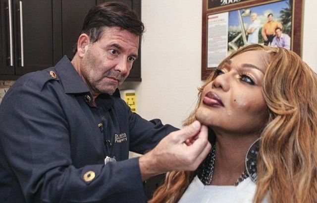 The Transsexual Who Has the Biggest Butt in the World