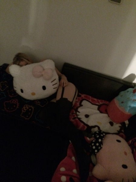 Intimate Leaked Photos of Avril Lavigne