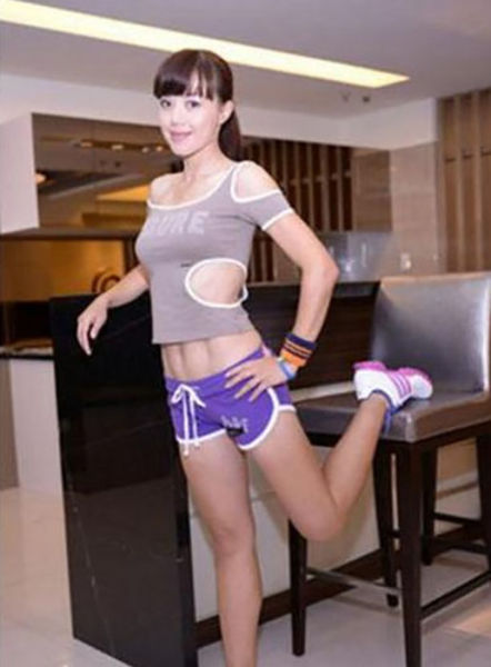 Do You Think You Can Guess This Girl’s Age?