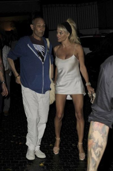 Pamela Anderson’s Embarrassing Clothing Mishap