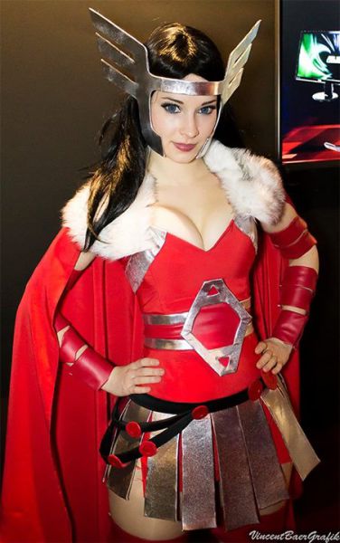 Enji Night Is One Sweet and Sexy Cosplay Girl