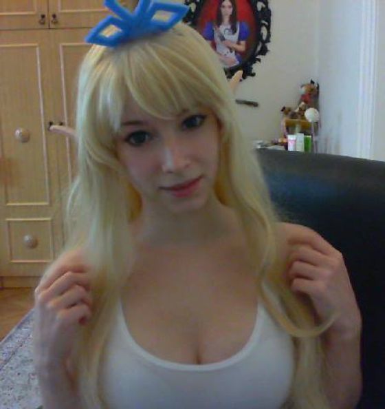 Enji Night Is One Sweet and Sexy Cosplay Girl