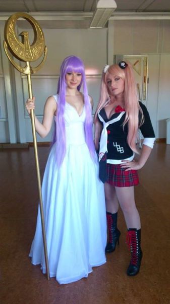 Enji Night Is One Sweet and Sexy Cosplay Girl