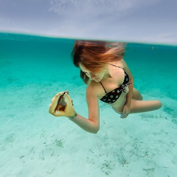 This Woman Could Be a Real Life Mermaid