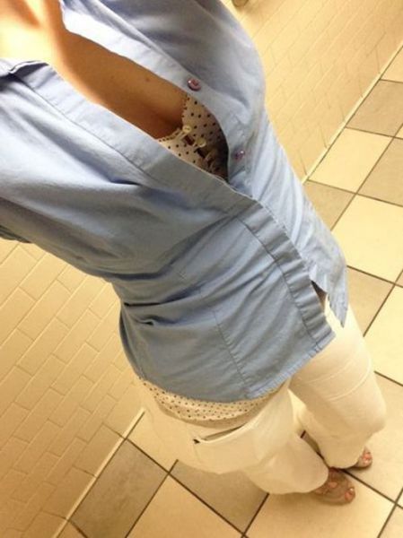 Girls Who Are Obviously Bored at Work