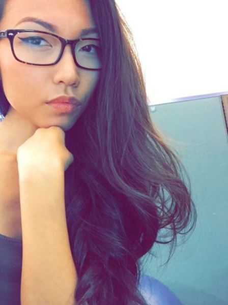 Girls Who Are Obviously Bored at Work