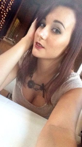 Girls Who Are Obviously Bored at Work