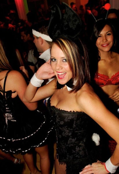 Cute Girls Look Smoking Hot in Halloween Costumes