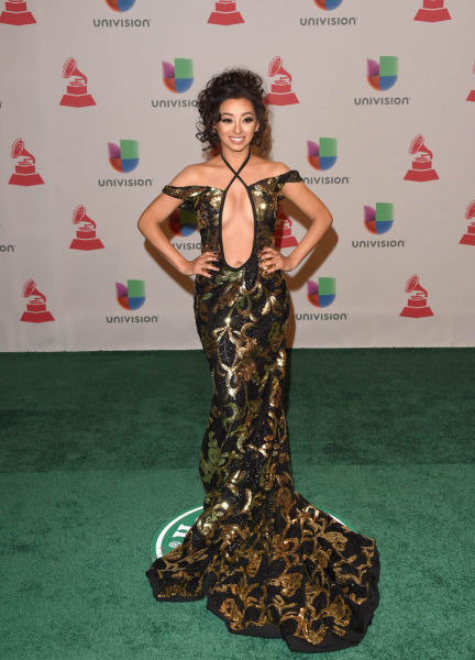 the best celebrity side boobs of 2014 100 pics 38.html - 100 HD Photos | Premium Gallery 2014