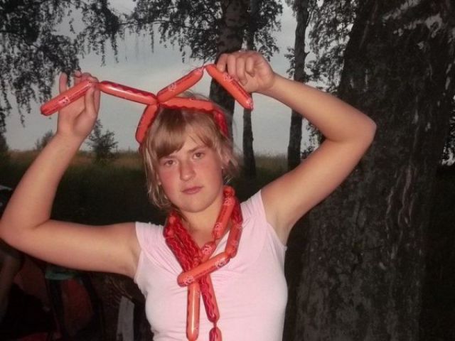 Average Pictures Found on Russian Social Networks