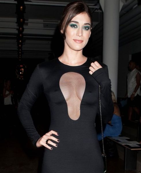 Mesh Clothing Is Simply Mesmerizing