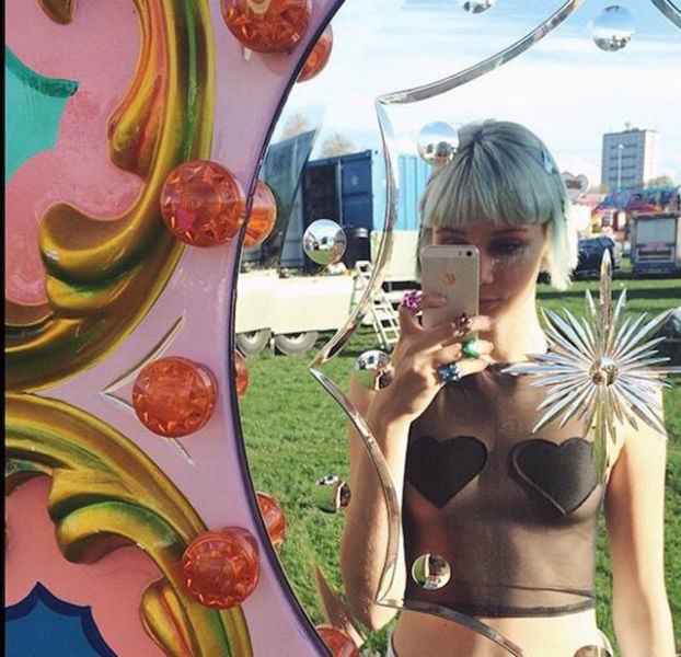 Mesh Clothing Is Simply Mesmerizing