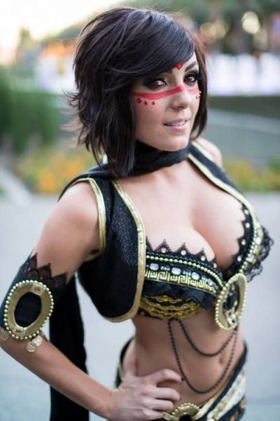 Just a Few Sultry and Sexy Cosplay Girls