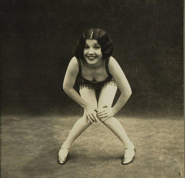 The World’s Changing Ideas of Beauty over 100 Years