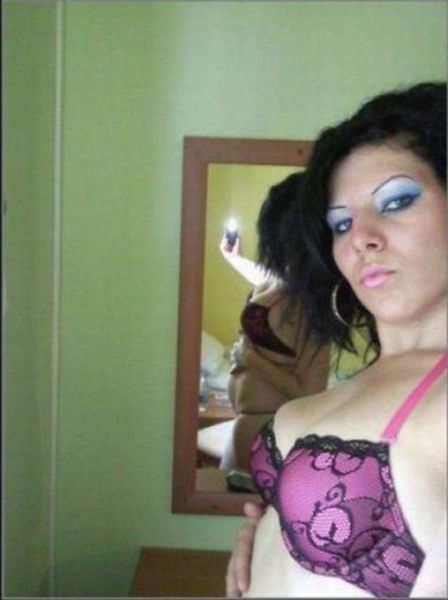 Mirrors Just Made These Photos More Interesting