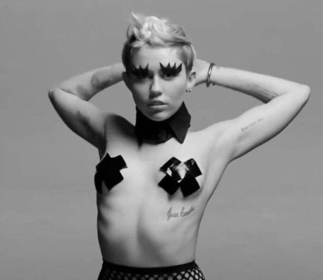 grownup corner 48 pics 17 gifs 21.html - 48 HD GIF | Premium Gallery 2015