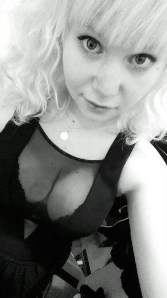 Mesh Clothing Is Simply Mesmerizing