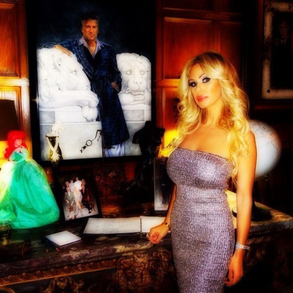 This Is What Really Goes on in the Playboy Mansion