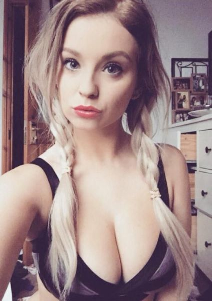 Boobs Make the World Brighte