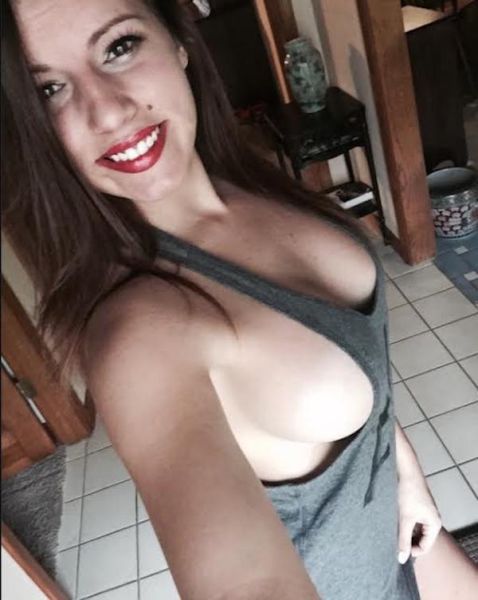 Red Lips Give These Girls Some Extra Va Va Voom