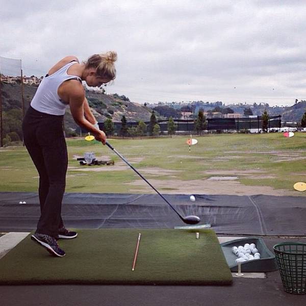 This Girl Makes Golfing Look Sexy