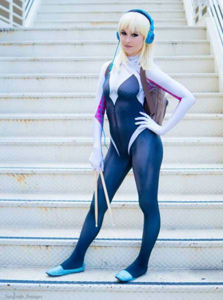 The Cute and Sexy Girls of Cosplay