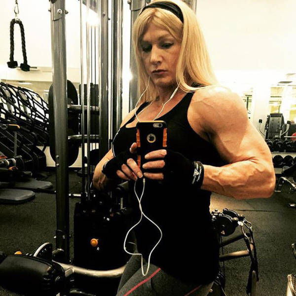 Bodybuilding Makes Women Look Like Men