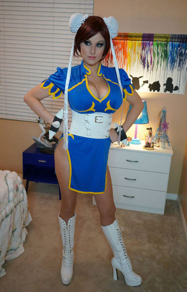 The Cute and Sexy Girls of Cosplay