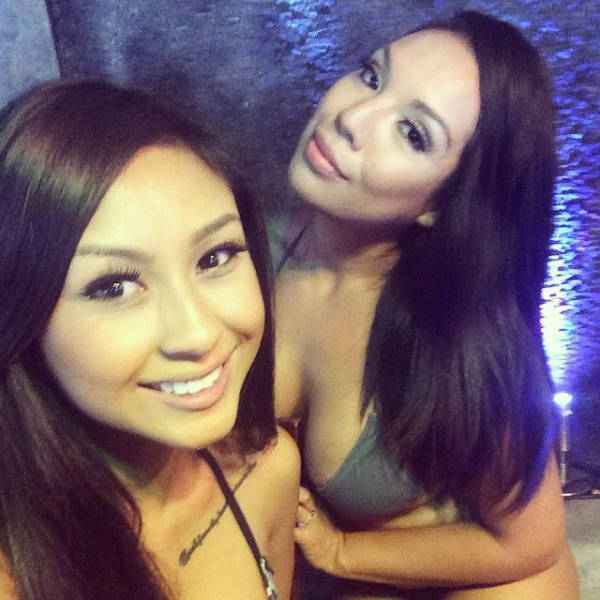 A Restaurant Where the Waitresses Wear Lingerie