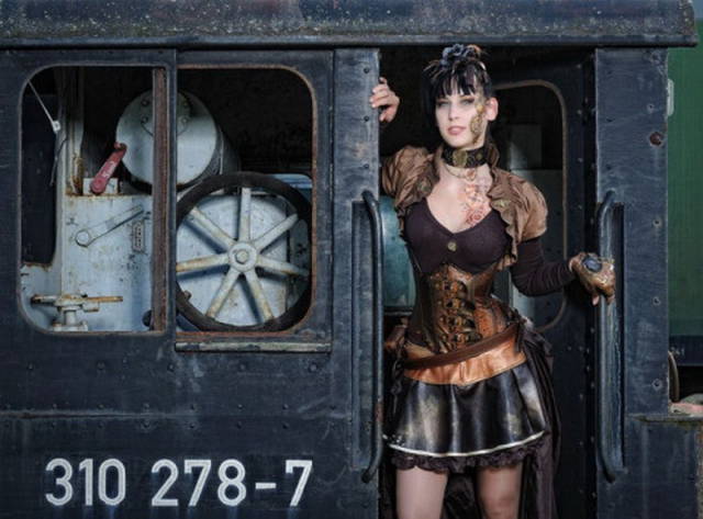 Hot Girls Doing Steampunk Just Right