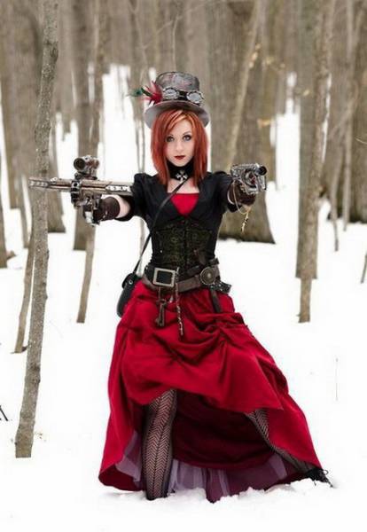 Hot Girls Doing Steampunk Just Right