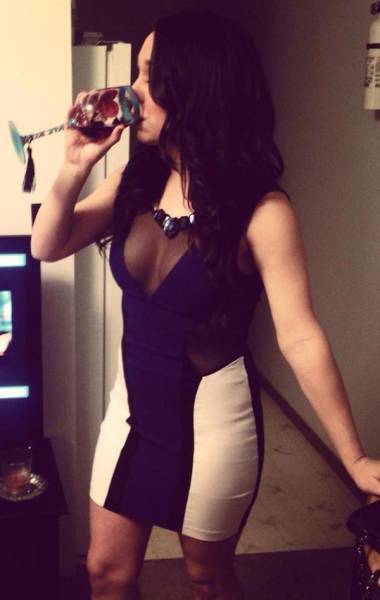 Mesh Clothing Is Simply Mesmerizing