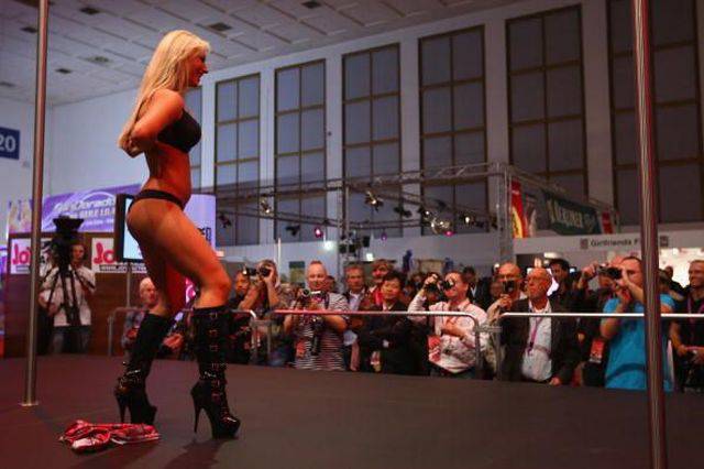 grownup corner 74 pics 18 gifs 21.html - 74 HD GIF | Premium Gallery 2016