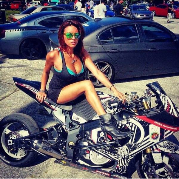 Girls And Bikes: Can It Get Any Hotter?