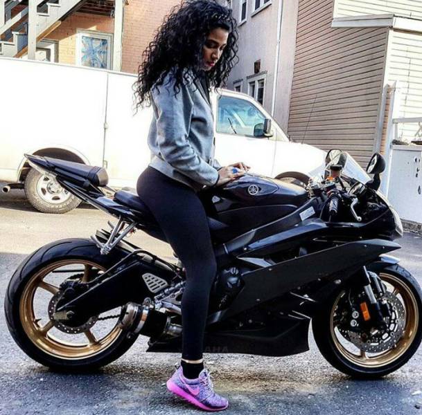 Girls And Bikes: Can It Get Any Hotter?