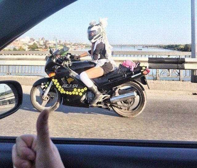 Another Batch Of Photos With Road Funnies