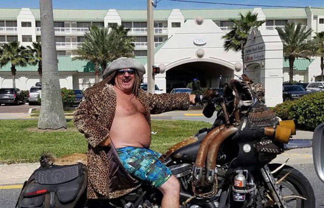 Another Batch Of Photos With Road Funnies