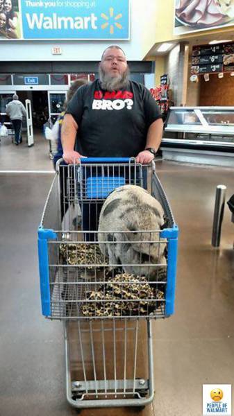 Cringe-Inducing Customers Of Walmart