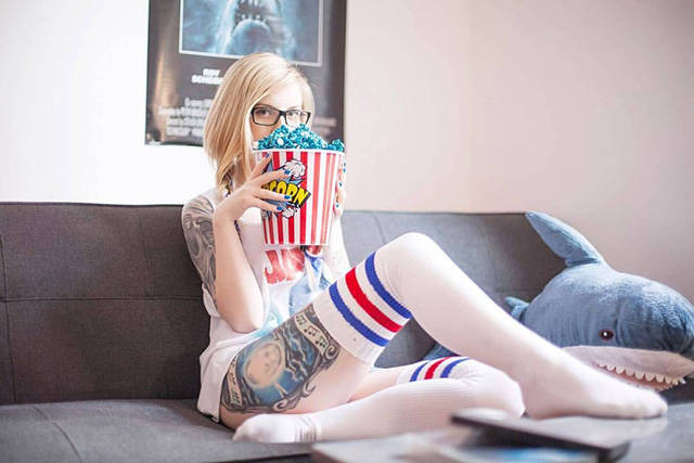 Girls Who Show How Sexy Glasses Can Be