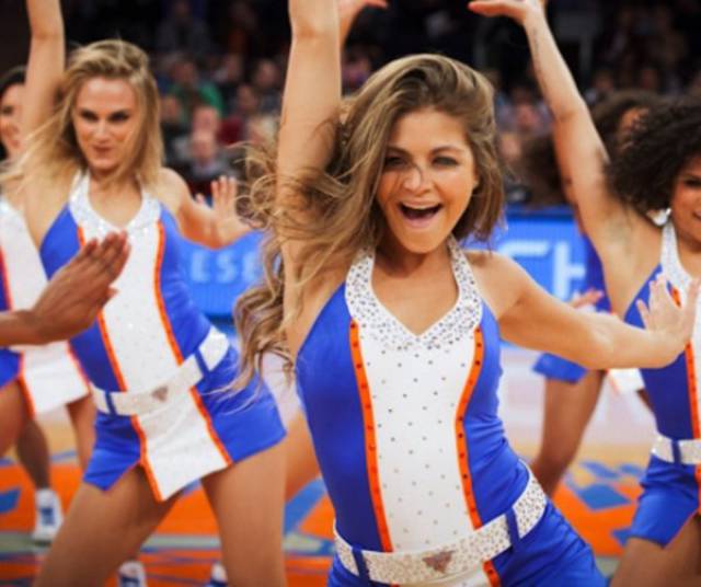 Cheerleaders From East vs Cheerleaders From West