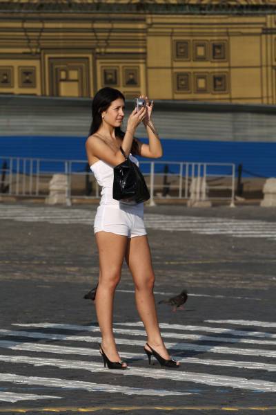 Hot Girls You Meet on the Streets