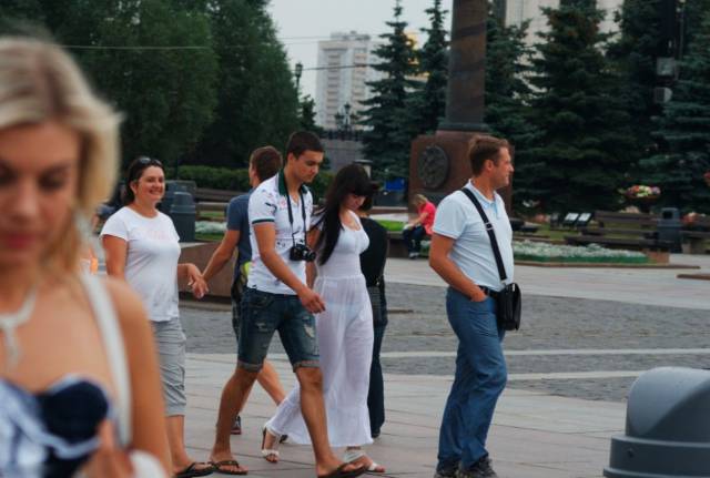 Hot Girls You Meet on the Streets