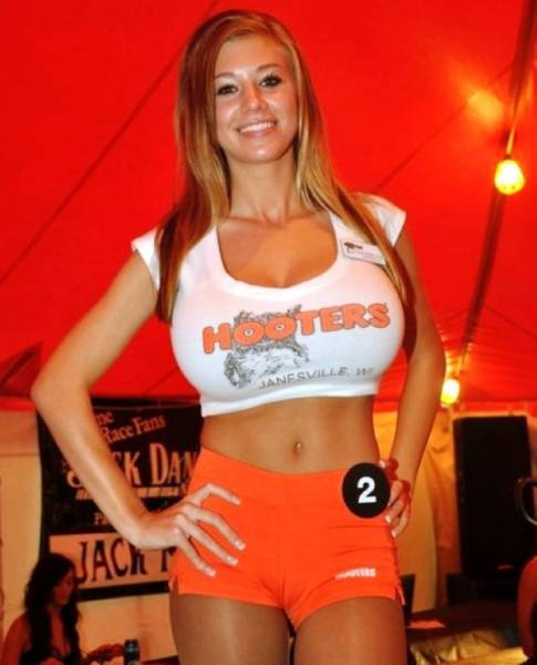Delicious Hooters Babes