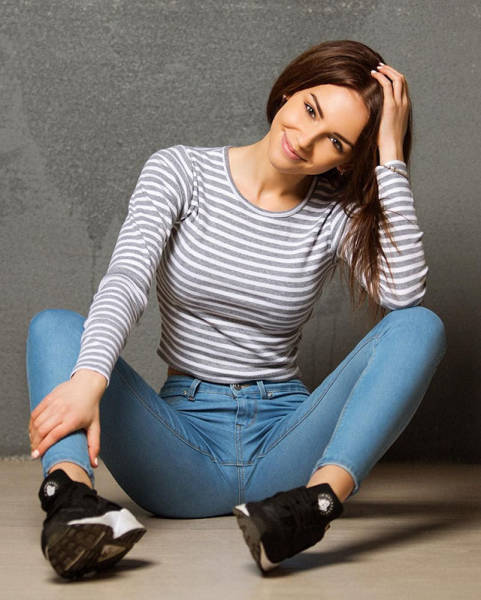 Naturally Beautiful Girls