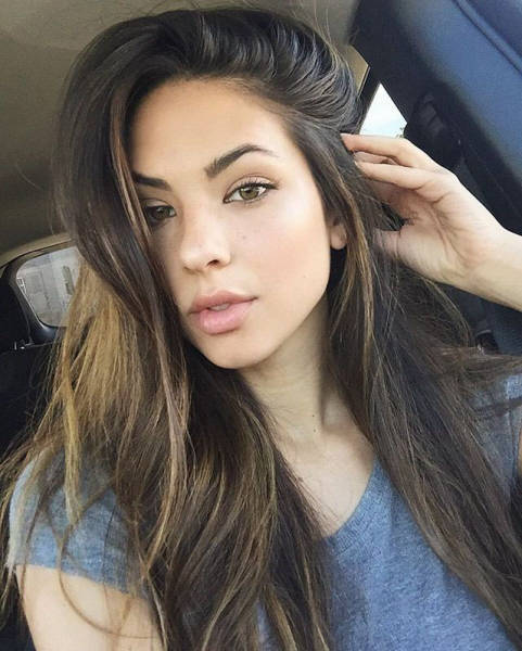 Naturally Beautiful Girls