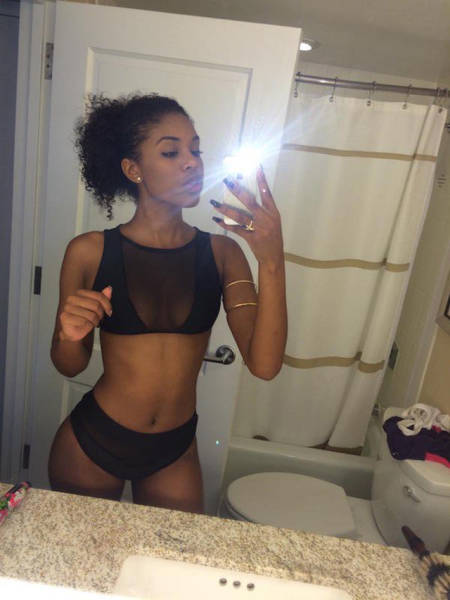 Mesh Clothing Is Simply Mesmerizing