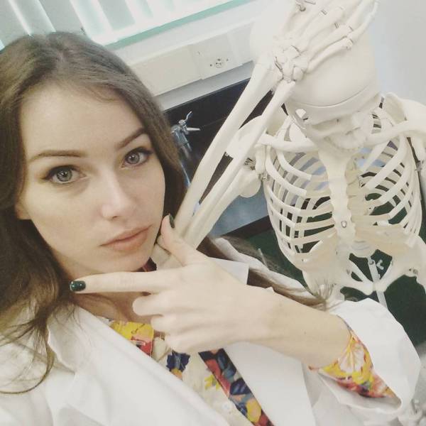 This Biologist Is Pure Hotness